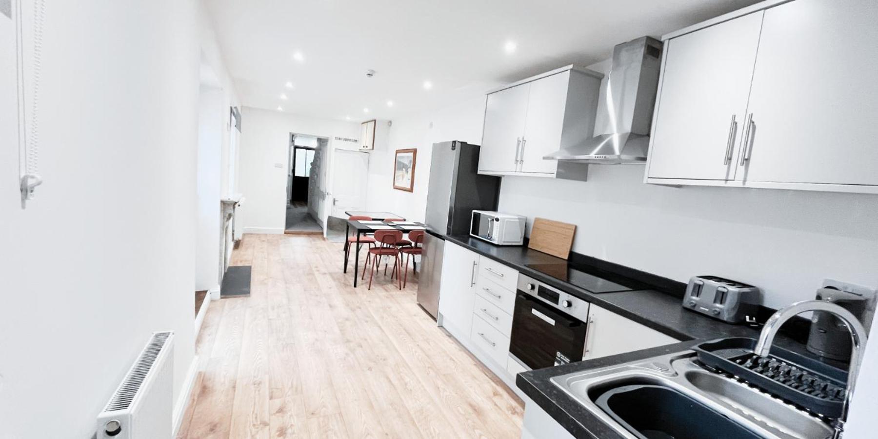 Spacious Room In Modern House Near נוטינגהאם מראה חיצוני תמונה