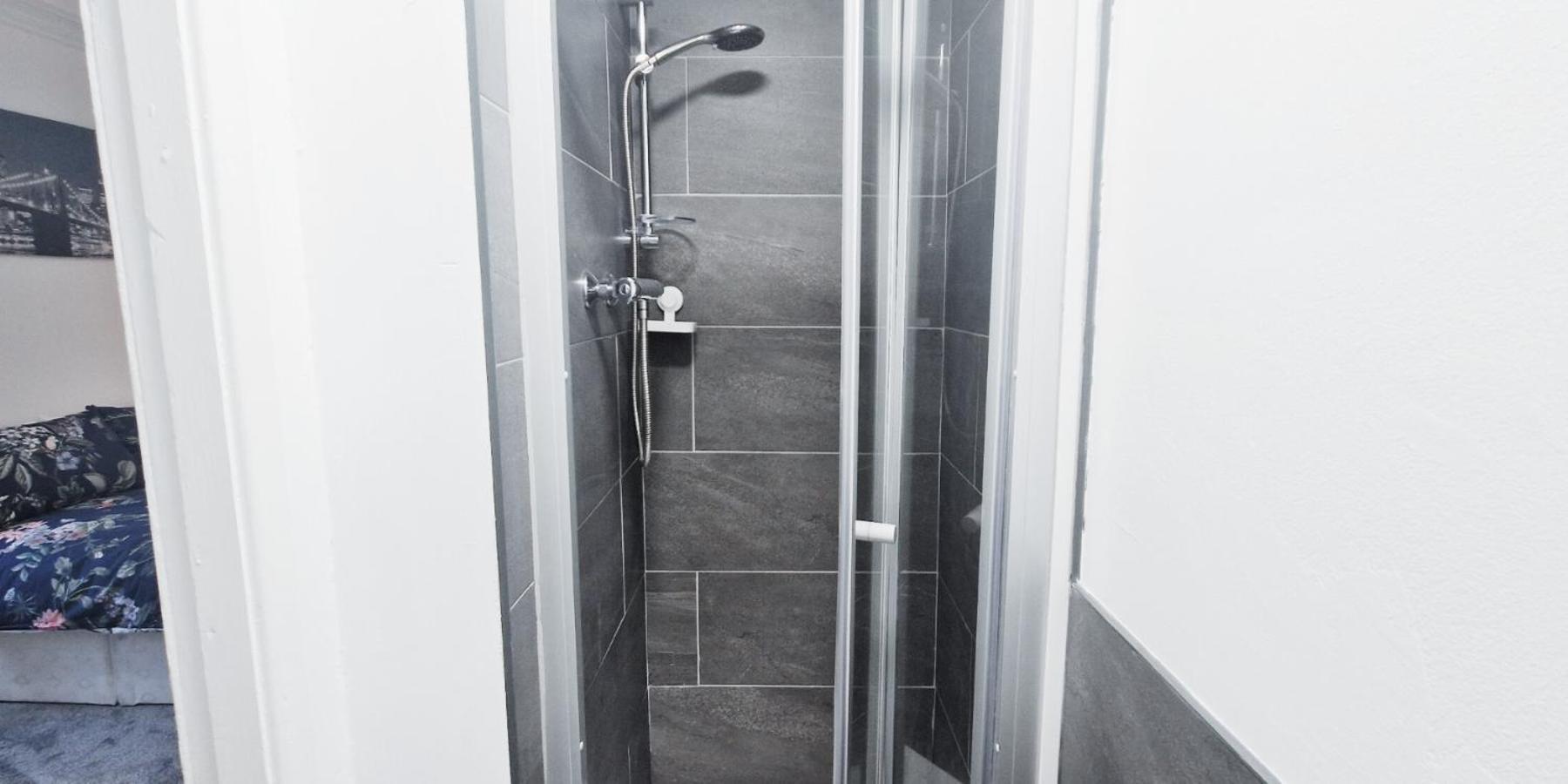 Spacious Room In Modern House Near נוטינגהאם מראה חיצוני תמונה